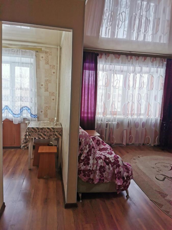 1 Комн Апартаменты В Центре Рядом С Парком Qostanaj Exteriör bild